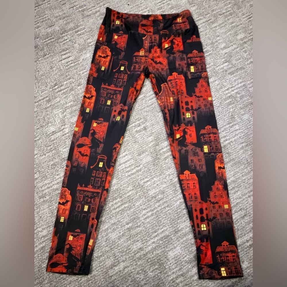 OS Haunted House Print Women's Leggings